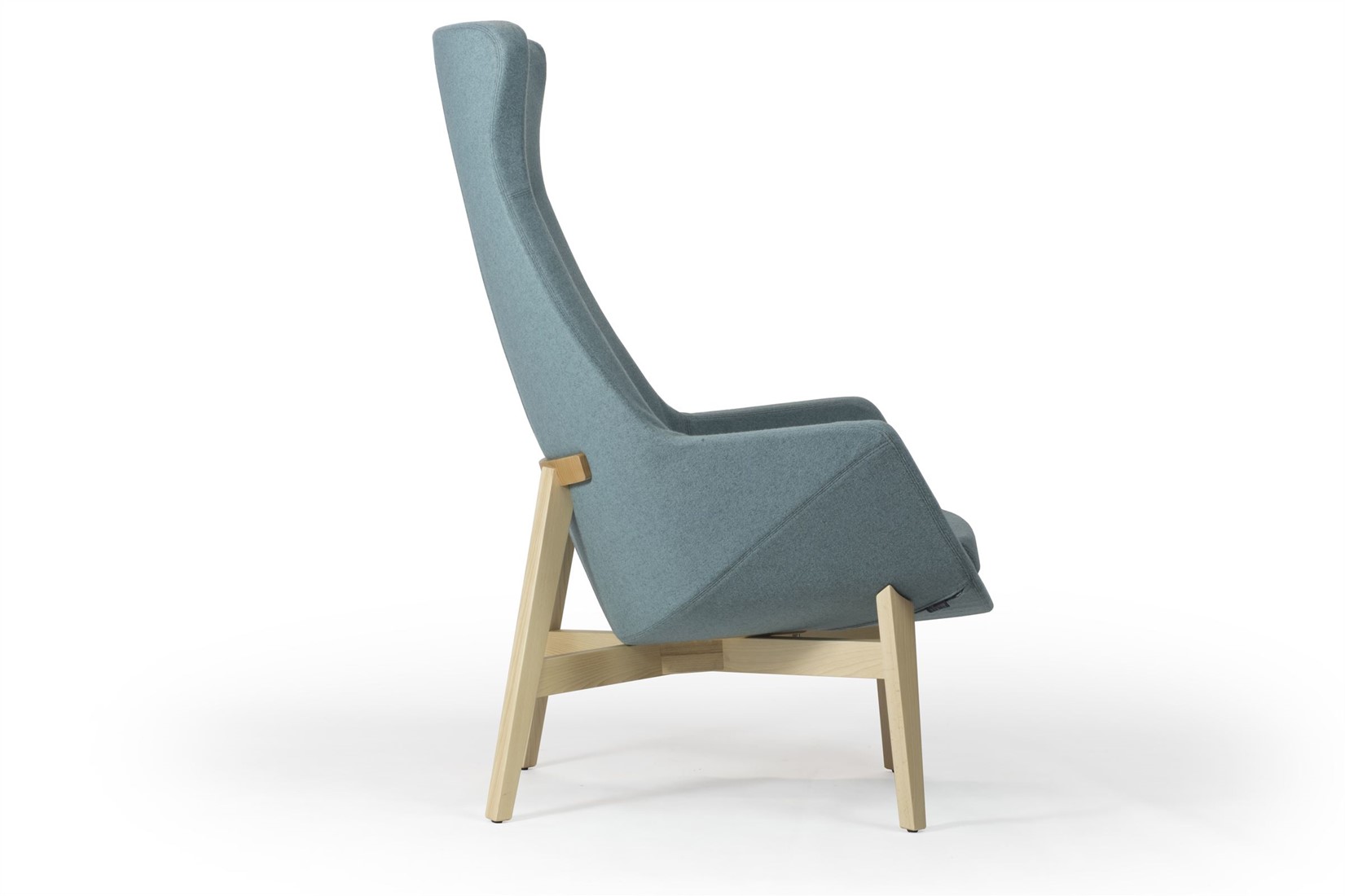 Loïs 3803/2 - gestoffeerde ontvangst / lounge fauteuil met houten frame FP Collection